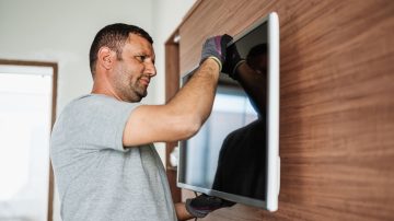 Seu novo painel chegou? Saiba como agendar a instalação da TV no mesmo dia - RD Montagens